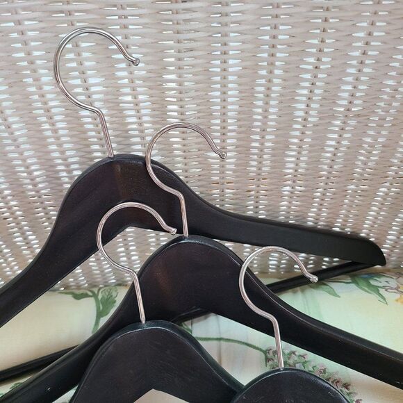 Set of Four Wooden Wood Blazer Jacket Shirts Pants Clothes Hangers - Picture 7 of 8